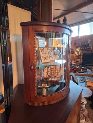 Vintage vitrinekastje antiek toonbank vitrinekastje vitrine beschikbaar voor biedingen