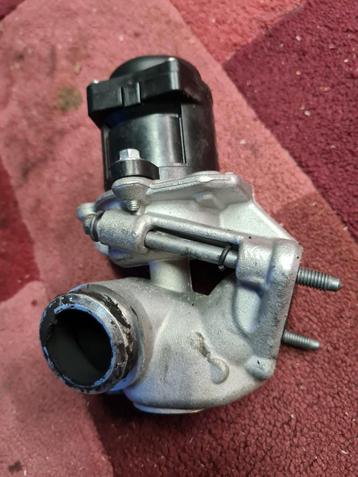 Egr klep voor een Peugeot 207 1.6 hdi bj 2007  beschikbaar voor biedingen