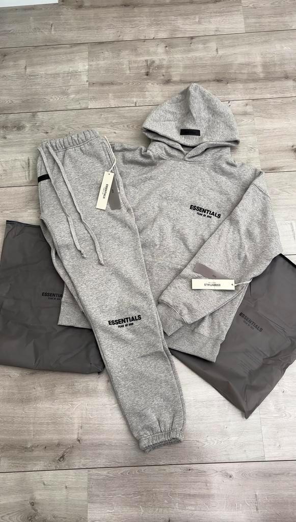 Essentials Fear Of God Dark Oatmeal pak | M, L, XL, Kleding | Heren, Heren-kledingpakketten, Nieuw, Overige maten, Verzenden