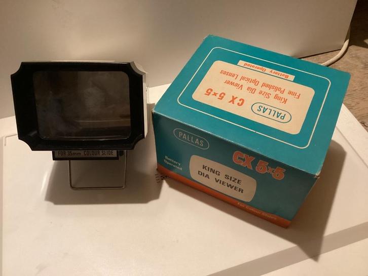 Vintage diaviewer in originele verpakking, Audio, Tv en Foto, Diaprojectors, Zo goed als nieuw, Ophalen