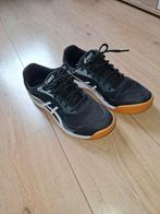 Zwarte Asics sportschoenen maat 43.5, Sport en Fitness, Badminton, Ophalen, Zo goed als nieuw, Schoenen