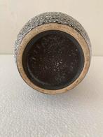 De Olde Kruyk keramiek vaas met oor , jaren 70, Gebruikt, Overige kleuren, Aardewerk of Porselein, Ophalen of Verzenden