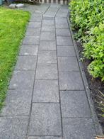 Gratis +/- 12m2 nette stoeptegels, Ophalen, Overige typen, Zo goed als nieuw, 10 m² of meer
