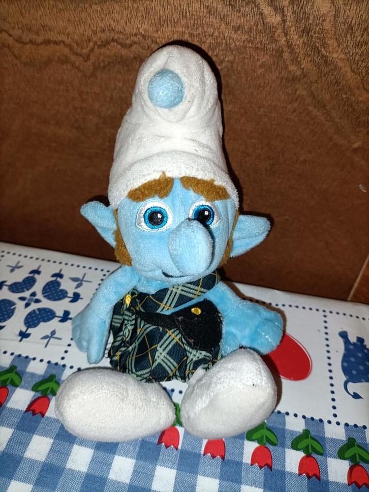Smurf Gutsy knuffel met Schotse kilt. Smurfen 23 cm groot, Verzamelen, Smurfen, Zo goed als nieuw, Ophalen of Verzenden