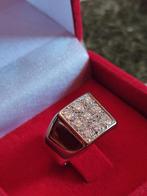 Massieve gouden ring met diamanten 0,82 kt, Ophalen of Verzenden, Zo goed als nieuw, 17 tot 18, Met edelsteen