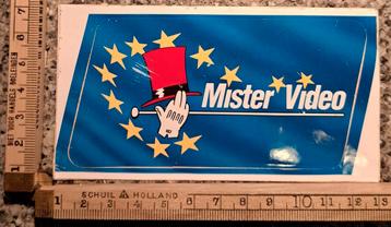 Vintage sticker Mister Video videotheek goochelaar hoed beschikbaar voor biedingen