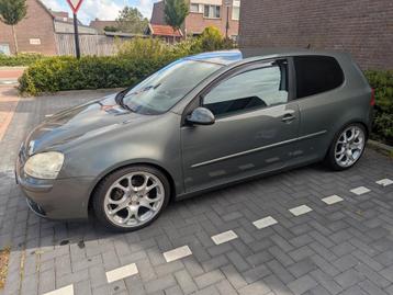 Volkswagen golf 5 2.0 FSI beschikbaar voor biedingen