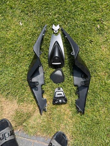 Aprilia rsv4 kont en originele kont beschikbaar voor biedingen