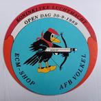 Leuke oude sticker. Koninklijke luchtmacht.  1989., Verzamelen, Stickers, Ophalen of Verzenden, Zo goed als nieuw