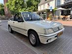 Peugeot 205 Cabriolet Top Conditie! (bj 1992), Auto's, Oldtimers, Voorwielaandrijving, Cabriolet, 60 pk, Wit