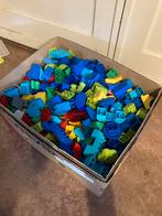 Banandoos vol met schuine duplo stenen. Dakpannen en bogen, Gebruikt, Ophalen of Verzenden, Duplo, Losse stenen
