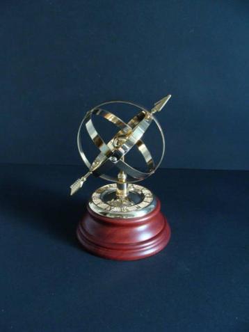 Bureau accessoire Zonnewijzer messing   beschikbaar voor biedingen