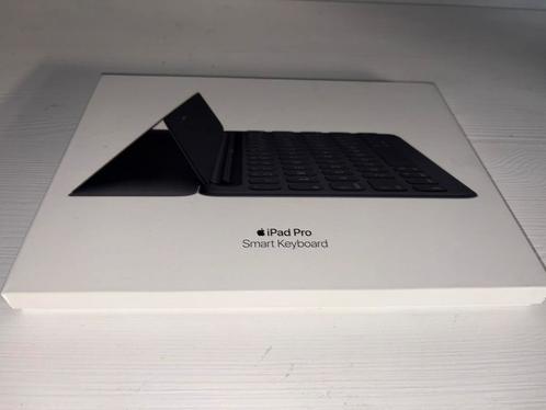 IPAD PRO SMART KEYBOARD, Computers en Software, Apple iPads, Zo goed als nieuw, Apple iPad Pro, 10 inch, 64 GB, Zwart, Ophalen