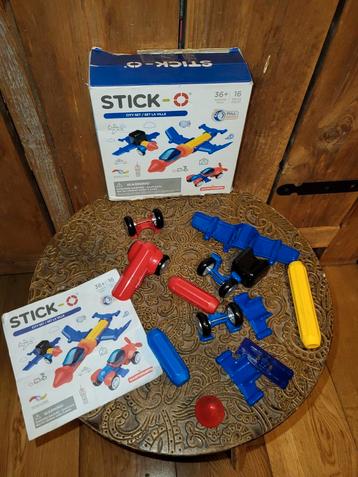 Magneet bouwset 
Merk: Stick - o 
In doos en handleiding  beschikbaar voor biedingen