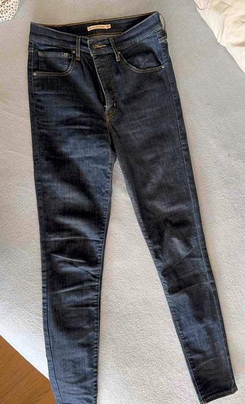 Nieuwe Levi’s broek maat 30 beschikbaar voor biedingen
