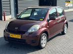 Daihatsu Sirion 2 1.0-12V Premium, Airco, NAP, Auto's, Daihatsu, Voorwielaandrijving, Gebruikt, 750 kg, Bedrijf