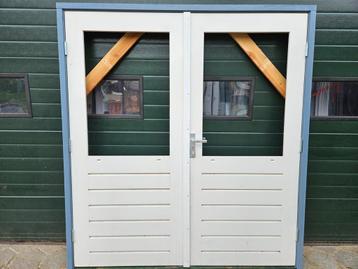 Hardhouten dubbele deur (92 x 201.5) met nieuw kozijn  