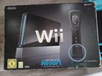 Wii sports resort pak, Spelcomputers en Games, Spelcomputers | Nintendo Wii, Ophalen, Gebruikt, Met 2 controllers, Met games