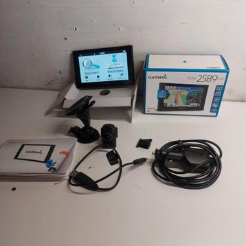 Garmin nuvi 2589 lmt beschikbaar voor biedingen