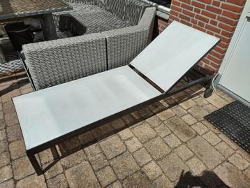 Ligbed(den) met grote wieltjes, Ikea beschikbaar voor biedingen