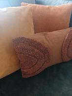 Mooie sierkussens - Bruin, Ophalen of Verzenden, Zo goed als nieuw, Bruin, Rechthoekig