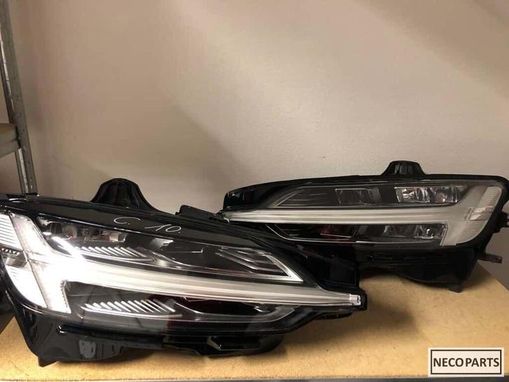 Volvo v60 s60 vol led full led koplamp compleet origineel, Auto-onderdelen, Verlichting, Volvo, Gebruikt, Ophalen of Verzenden