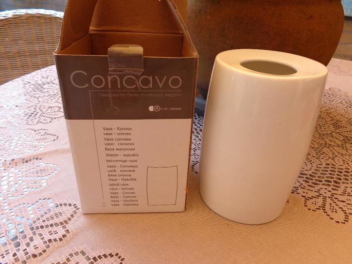 Berghoff Concavo vaas, Pieter Stockmans, Belgium. Nieuw, Huis en Inrichting, Woonaccessoires | Vazen, Nieuw, Wit, Minder dan 50 cm