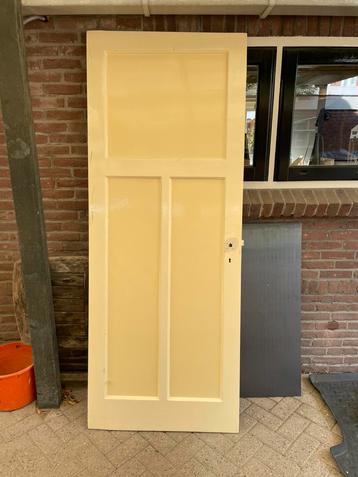 Paneeldeur 1930. HxB 210,5x82 beschikbaar voor biedingen
