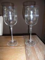 2 prachtige (rode) wijnglazen uit Tsjechië, Glas of Glazen, Ophalen of Verzenden, Overige stijlen, Glas