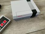 Nintendo NES Classic 8 bit Mini NES met 530 EXTRA Spellen, Spelcomputers en Games, Games | Nintendo NES, Eén computer, Ophalen of Verzenden
