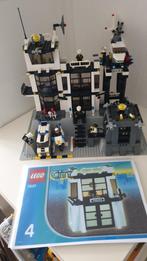 Lego politiebureau 7237 super netjes speelklaar, Kinderen en Baby's, Speelgoed | Duplo en Lego, Ophalen of Verzenden, Zo goed als nieuw
