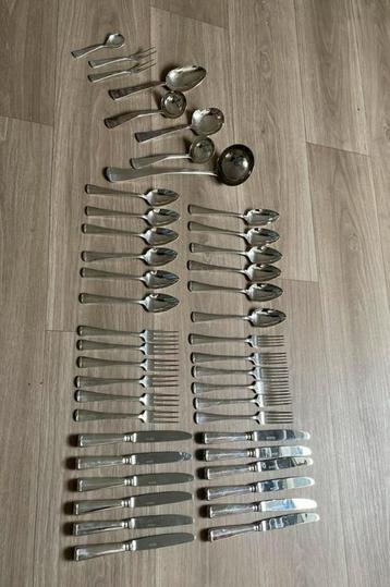 Verzilverd bestek Sola Haags lofje beschikbaar voor biedingen