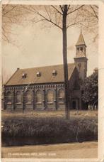 W681 Sint-Annaland Ned Herv Kerk - fotokaart -, Zeeland, Ophalen of Verzenden, 1920 tot 1940