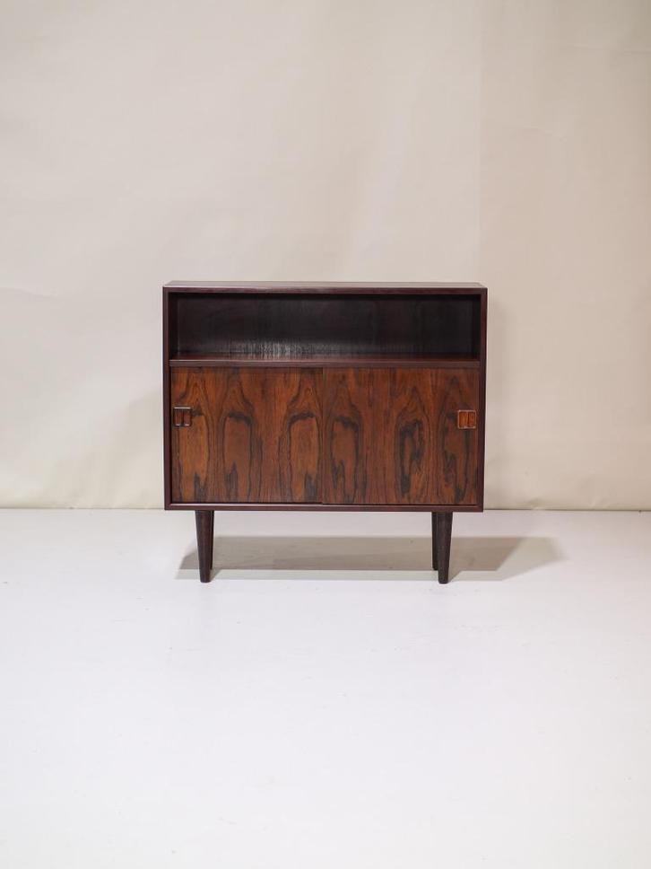 Boekenkastje met schuifdeuren palissander Deens vintage, Huis en Inrichting, Kasten | Boekenkasten, Zo goed als nieuw, 50 tot 100 cm