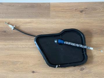 VW - afdekplaat en kabel voor deurhendel beschikbaar voor biedingen