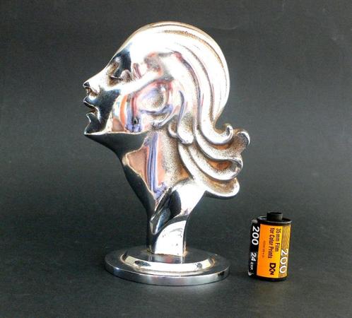ART DECO BUSTE IN CHROOM, Antiek en Kunst, Curiosa en Brocante, Verzenden