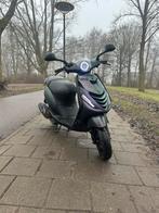 Piaggio zip 4 takt 2v, Ophalen, Maximaal 45 km/u, Zip, Zo goed als nieuw