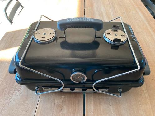 Grill Guru compacte BBQ, met starter en briketten, Tuin en Terras, Houtskoolbarbecues, Gebruikt, Met accessoires, Ophalen