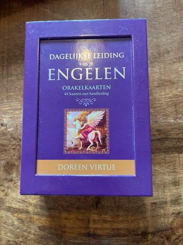 'Dagelijkse leiding van je engelen' van Doreen Virtue. beschikbaar voor biedingen