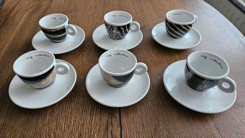 Unieke set Illy Art Collection 1999  espresso kopjes 6 stuk, Verzamelen, Porselein, Kristal en Bestek, Zo goed als nieuw, Kop en/of schotel