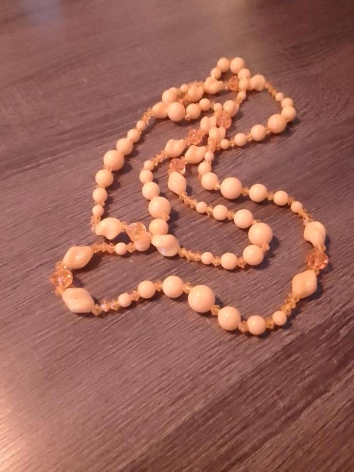 Vintage kralen ketting, Sieraden, Tassen en Uiterlijk, Kettingen, Gebruikt, Overige materialen, Beige, Met kristal, Ophalen