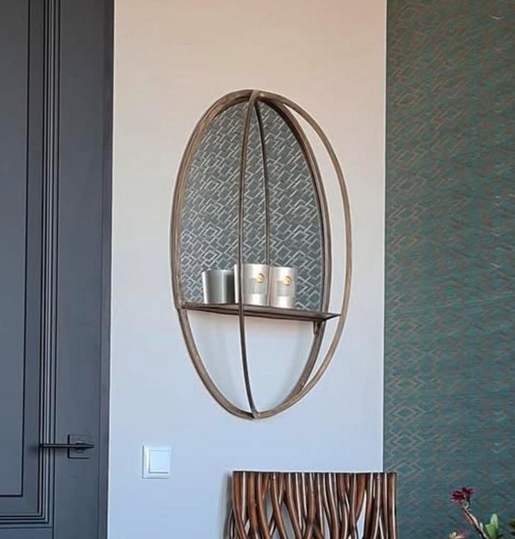 PTMD ovale spiegel met plankje, Huis en Inrichting, Stoffering | Gordijnen en Lamellen, Zo goed als nieuw, Minder dan 100 cm, Ophalen