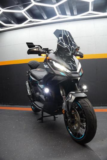 Honda X-ADV 750 Akrapovic | Camera | Carplay | VOL beschikbaar voor biedingen