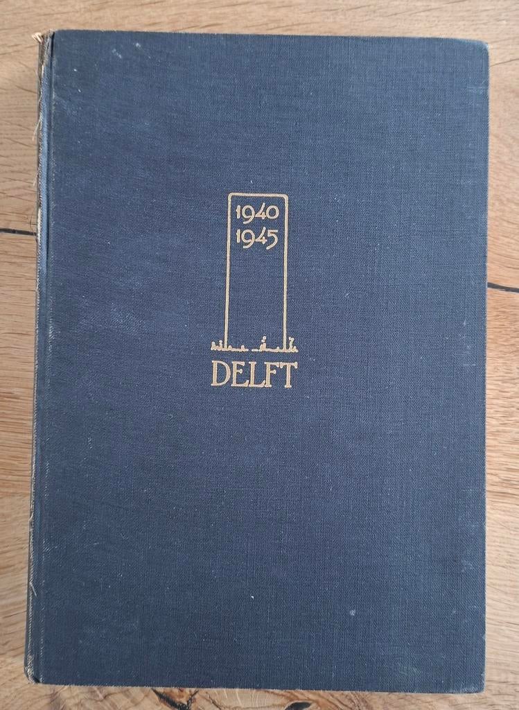 Gedenkboek Verzet Delftse Studenten 1940-1945, Boeken, Geschiedenis | Stad en Regio, Ophalen of Verzenden, 20e eeuw of later, Gelezen