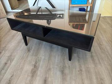 Ikea Salontafel (zwart) met glazen plaat