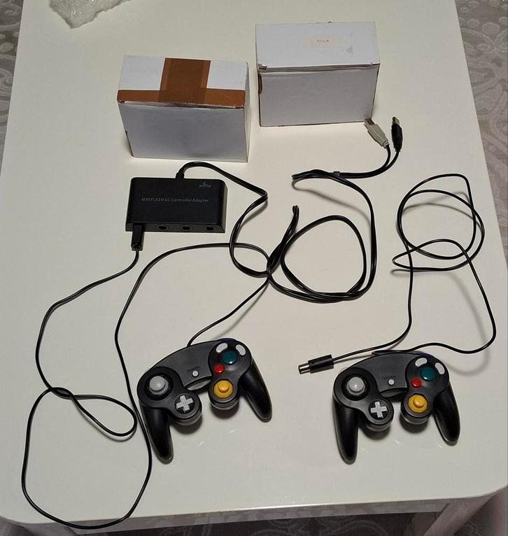 Gamecube Controllers 3 stuks+Adapter controller ️-> computer, Spelcomputers en Games, Spelcomputers | Overige, Ophalen of Verzenden