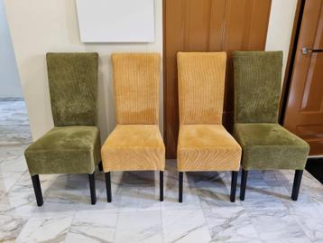 Stoelen beschikbaar voor biedingen