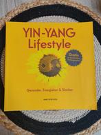 Yin Yang lifestyle Hans Peter Roel, Boeken, Esoterie en Spiritualiteit, Ophalen of Verzenden, Zo goed als nieuw, Overige onderwerpen