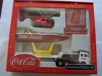 Coca Cola boot - helikopter - auto set (zie foto) beschikbaar voor biedingen