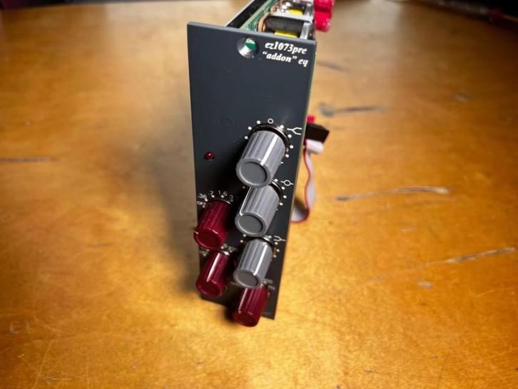 AML ez1073 add-on EQ 500 API, Audio, Tv en Foto, Professionele Audio-, Tv- en Video-apparatuur, Gebruikt, Audio, Ophalen of Verzenden